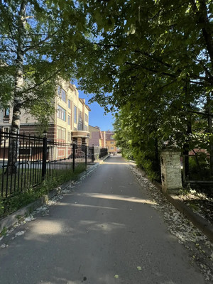 Продам трехкомнатную (3-комн.) квартиру, Мира ул, 27б, Йошкар-Ола г