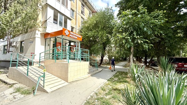 Продам двухкомнатную (2-комн.) квартиру, Яблочкова ул, 17, Грэсовский пгт