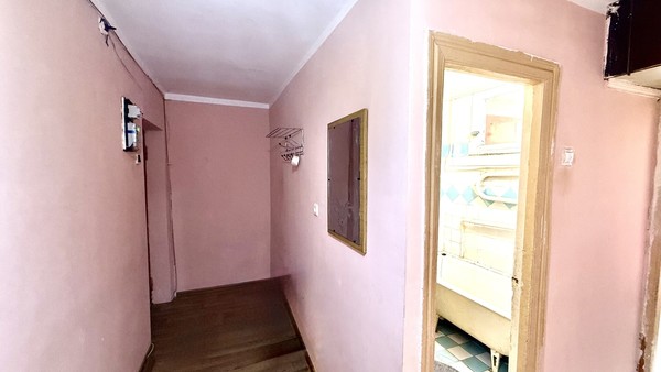 Продам двухкомнатную (2-комн.) квартиру, Яблочкова ул, 17, Грэсовский пгт
