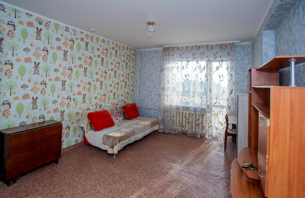 Продам однокомнатную (1-комн.) квартиру, Гусарова ул, 20, Пермь г