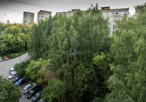 Продам трехкомнатную (3-комн.) квартиру, Хрустальная ул, 17, Пермь г
