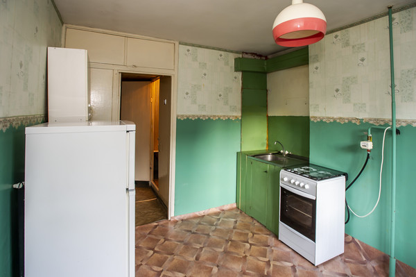 Продам трехкомнатную (3-комн.) квартиру, Хрустальная ул, 17, Пермь г