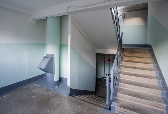 Продам трехкомнатную (3-комн.) квартиру, Хрустальная ул, 17, Пермь г