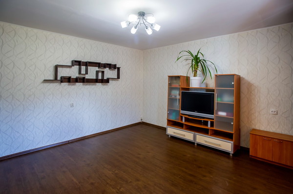 Продам трехкомнатную (3-комн.) квартиру, Архитектора Свиязева ул, 2А, Пермь г