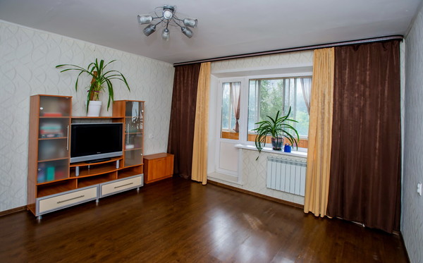 Продам трехкомнатную (3-комн.) квартиру, Архитектора Свиязева ул, 2А, Пермь г
