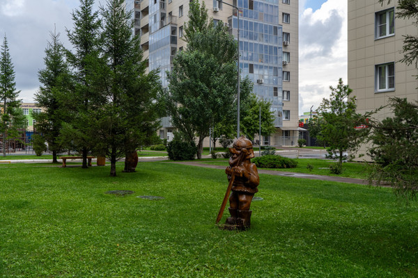 Продам двухкомнатную (2-комн.) квартиру, Рауиса Гареева ул, 107, Казань г