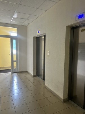Продам двухкомнатную (2-комн.) квартиру, Севастопольская ул, 43к, Симферополь г