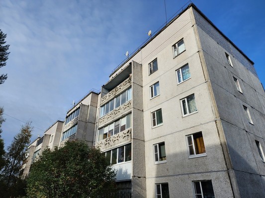 Продам многокомнатную квартиру, Ленина ул, 22, Костомукша г