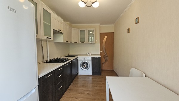 Продам однокомнатную (1-комн.) квартиру, 3-я Филевская ул, 30, Москва г