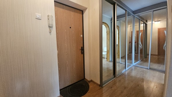 Продам однокомнатную (1-комн.) квартиру, 3-я Филевская ул, 30, Москва г