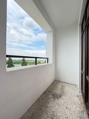 Продам двухкомнатную (2-комн.) квартиру, Мовсисяна ул, 23, Нальчик г