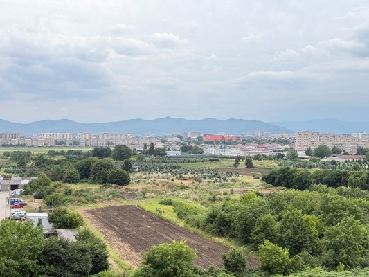 Продам двухкомнатную (2-комн.) квартиру, Мовсисяна ул, 23, Нальчик г