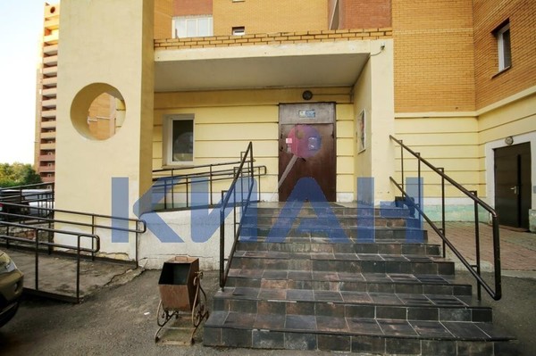 Продам двухкомнатную (2-комн.) квартиру, Академика Киренского ул, 32К, Красноярск г