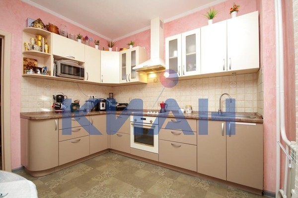 Продам двухкомнатную (2-комн.) квартиру, Академика Киренского ул, 32К, Красноярск г