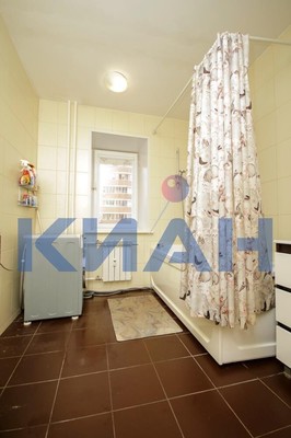 Продам двухкомнатную (2-комн.) квартиру, Академика Киренского ул, 32К, Красноярск г