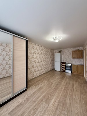 Продам однокомнатную (1-комн.) квартиру, Коммунаров ул, 2а, Рошаль г