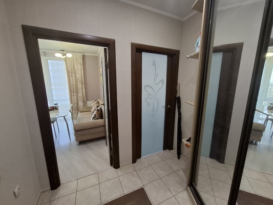 Продам однокомнатную (1-комн.) квартиру, Сибирский Тракт ул, 13, Казань г