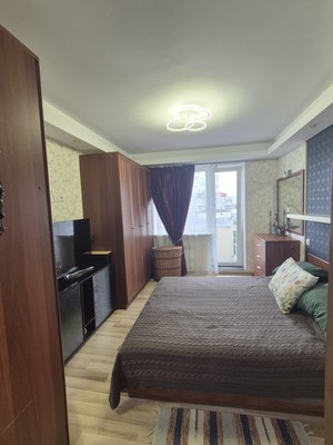Продам трехкомнатную (3-комн.) квартиру, Художников пр-кт, 5Ак3, Санкт-Петербург г