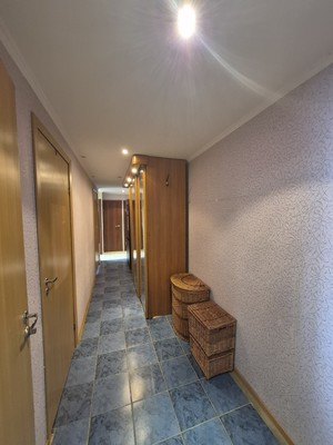 Продам трехкомнатную (3-комн.) квартиру, Художников пр-кт, 5Ак3, Санкт-Петербург г