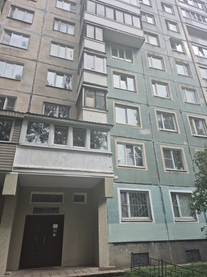Продам трехкомнатную (3-комн.) квартиру, Художников пр-кт, 5Ак3, Санкт-Петербург г