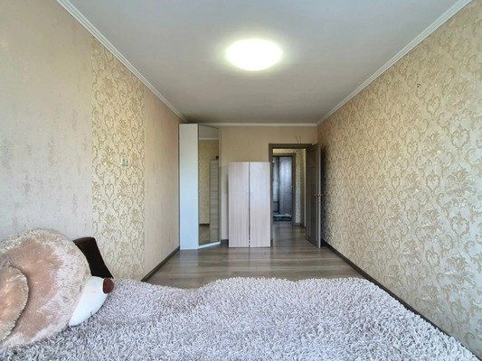 Продам трехкомнатную (3-комн.) квартиру, Ленина пр-кт, 8, Подольск г