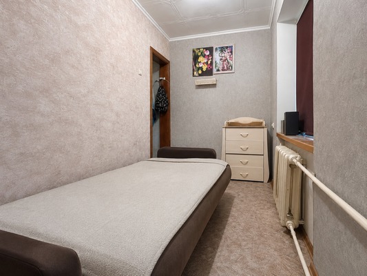Продам двухкомнатную (2-комн.) квартиру, Ленина ул, 25А, Апрелевка г