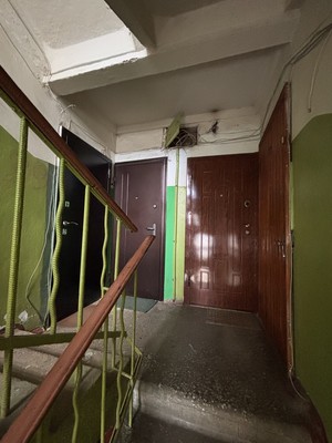 Продам трехкомнатную (3-комн.) квартиру, Глинки ул, 2, Брянск г