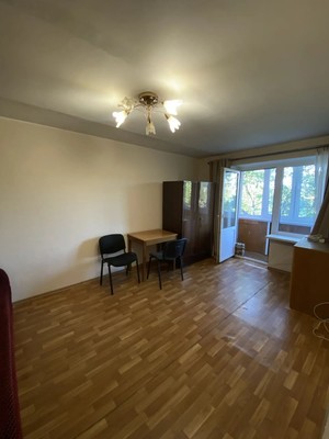 Продам однокомнатную (1-комн.) квартиру, Ульянова Дмитрия ул, 16, Ялта г