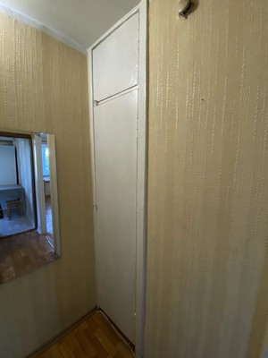 Продам однокомнатную (1-комн.) квартиру, Ульянова Дмитрия ул, 16, Ялта г