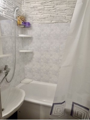 Продам двухкомнатную (2-комн.) квартиру, Героев Сталинграда ул, 35, Симферополь г