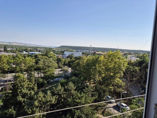Продам двухкомнатную (2-комн.) квартиру, Героев Сталинграда ул, 35, Симферополь г