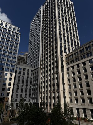 Продам трехкомнатную (3-комн.) квартиру, Малая Очаковская ул, 1к2, Москва г