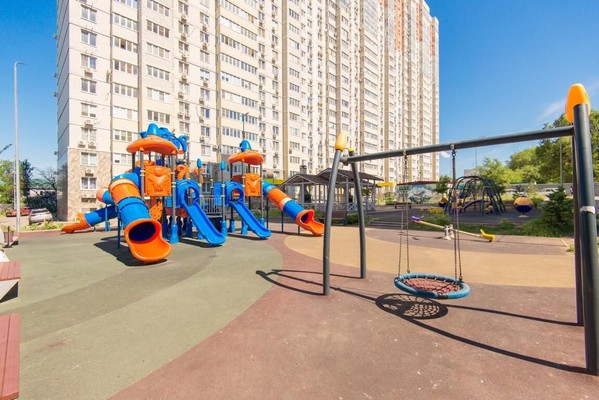 Продам двухкомнатную (2-комн.) квартиру, 2-я Краснодарская ул, 169, Ростов-на-Дону г