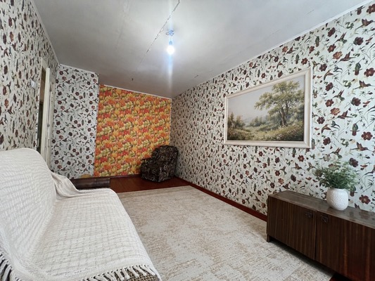 Продам однокомнатную (1-комн.) квартиру, Шахтерская ул, 19, Кораблино г