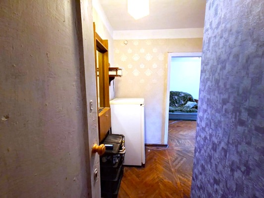 Продам двухкомнатную (2-комн.) квартиру, Ленинградская ул, 205, Тихорецк г