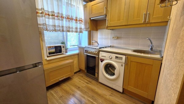 Продам двухкомнатную (2-комн.) квартиру, Подольская ул, 2к13, Северово д