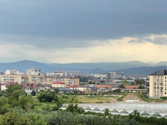 Продам двухкомнатную (2-комн.) квартиру, Мовсисяна ул, 9, Нальчик г