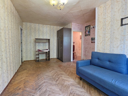 Продам двухкомнатную (2-комн.) квартиру, В мкр, 12, Пущино г