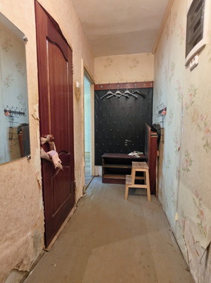 Продам двухкомнатную (2-комн.) квартиру, В мкр, 12, Пущино г
