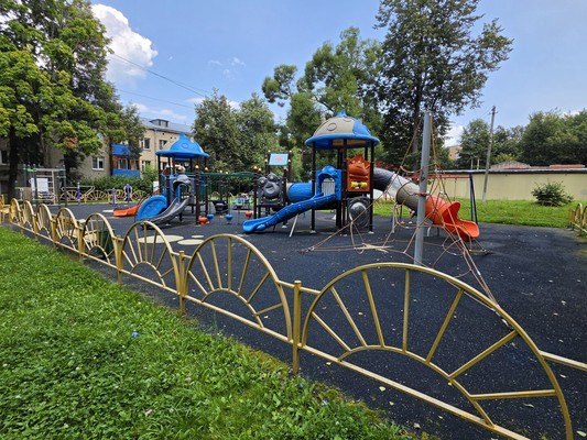 Продам двухкомнатную (2-комн.) квартиру, В мкр, 12, Пущино г