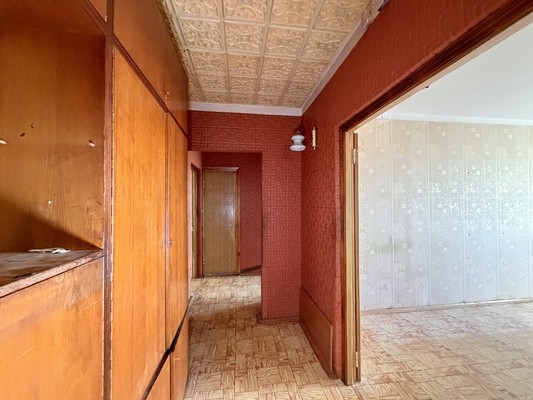 Продам трехкомнатную (3-комн.) квартиру, 1 Конной Армии ул, 74, Симферополь г