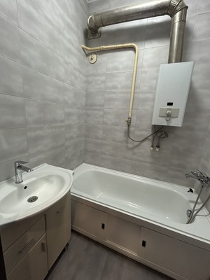 Продам двухкомнатную (2-комн.) квартиру, Бабушкина ул, 3, Рязань г