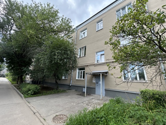 Продам двухкомнатную (2-комн.) квартиру, Бабушкина ул, 3, Рязань г