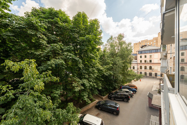 Продам двухкомнатную (2-комн.) квартиру, Бутырский Вал ул, 28, Москва г
