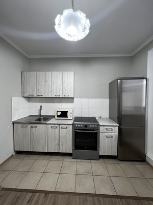 Продам однокомнатную (1-комн.) квартиру, Брусилова ул, 33к1, Москва г