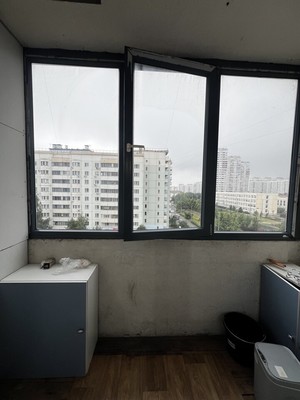 Продам однокомнатную (1-комн.) квартиру, Брусилова ул, 33к1, Москва г