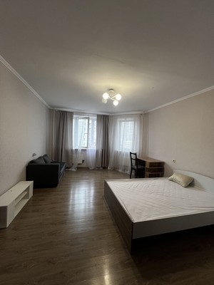 Продам однокомнатную (1-комн.) квартиру, Брусилова ул, 33к1, Москва г