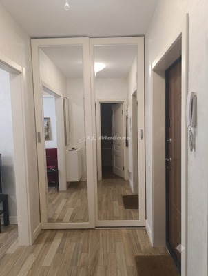 Продам однокомнатную (1-комн.) квартиру, Железнодорожная ул, 1д, Симферополь г