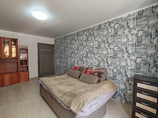 Продам однокомнатную (1-комн.) квартиру, Строителей пр-кт, 23а, Смоленск г
