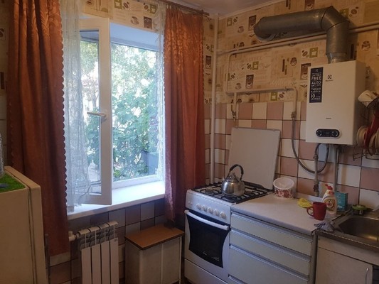 Продам двухкомнатную (2-комн.) квартиру, Павленко ул, 11, Симферополь г